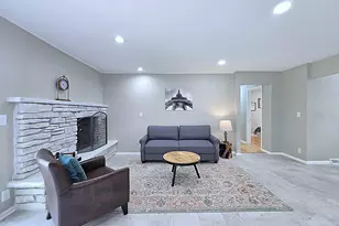 8263 N 46th St, Brown Deer, WI 53223 - Photo 12