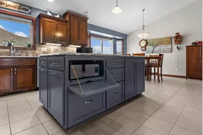 1842  Turquoise Trl, Bellevue, WI 54311 - Photo 8
