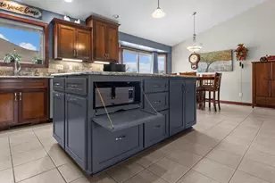 1842 Turquoise Trail, Bellevue, WI 54311 - Photo 8