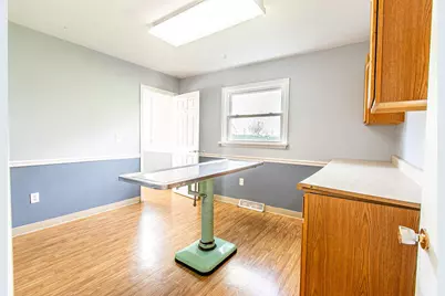 10203  Northwestern Ave, Racine, WI 53126 - Photo 10