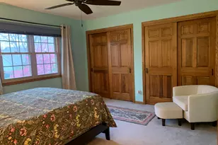 8187 S Four Oaks Ct, Franklin, WI 53132 - Photo 12