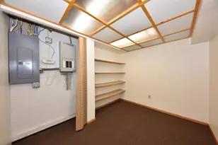 2520 W Margaretta Ct, Glendale, WI 53209 - Photo 34