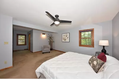 2520 W Margaretta Ct, Glendale, WI 53209 - Photo 24