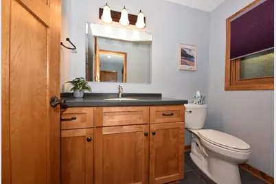 2520 W Margaretta Ct, Glendale, WI 53209 - Photo 18