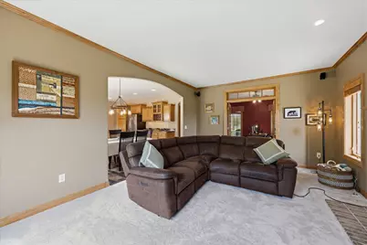 439  Brockway Dr, Mukwonago, WI 53149 - Photo 14