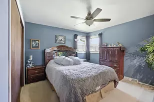 5845 S Oxford Ln, New Berlin, WI 53146 - Photo 12