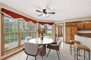 6815 S Dory Dr, Franklin, WI 53132 - Photo 8