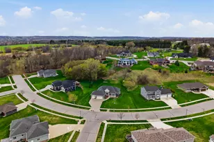 718 Meadow Ridge Ln, Plymouth, WI 53073 - Photo 40