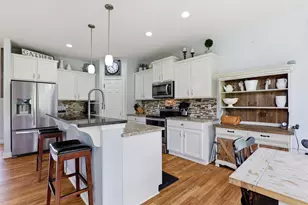 718 Meadow Ridge Ln, Plymouth, WI 53073 - Photo 14