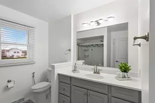 6022 S 31st St, Greenfield, WI 53221 - Photo 22