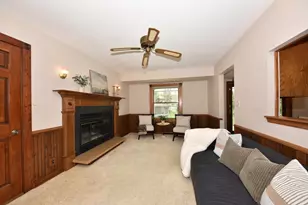 W226N309 Takoma Dr, Pewaukee, WI 53186 - Photo 10