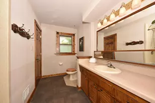 W226N309 Takoma Dr, Pewaukee, WI 53186 - Photo 18