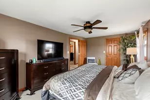 3928 W Anita Ln, Franklin, WI 53132 - Photo 18