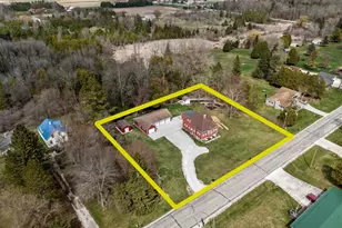 1712 Crystal Springs Rd, Two Rivers, WI 54241 - Photo 2