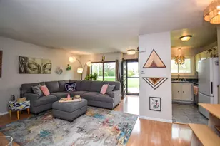4087 W College Ave, Franklin, WI 53221 - Photo 2