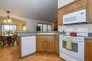 2649 Oak Knoll Dr, Jackson, WI 53037 - Photo 18