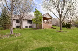 2649 Oak Knoll Dr, Jackson, WI 53037 - Photo 2