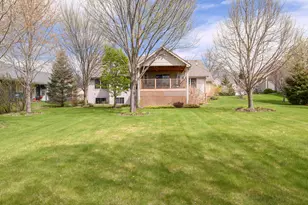 2649 Oak Knoll Dr, Jackson, WI 53037 - Photo 44