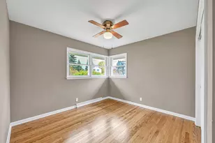 7654 N Seneca Rd, Fox Point, WI 53217 - Photo 18
