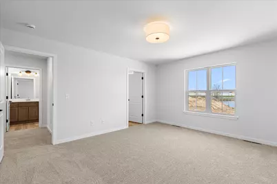 611  Belmont Dr, Watertown, WI 53094 - Photo 14