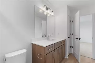 615 Belmont Dr, Watertown, WI 53094 - Photo 14