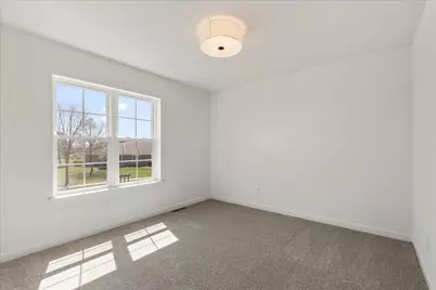 613  Belmont Dr, Watertown, WI 53094 - Photo 22