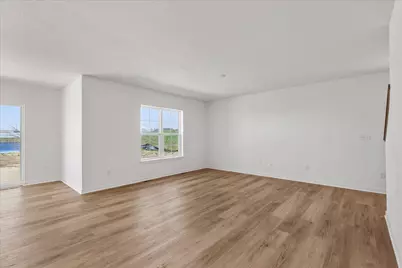 613  Belmont Dr, Watertown, WI 53094 - Photo 12