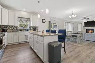 320 W Hunt Ave, Twin Lakes, WI 53181 - Photo 4