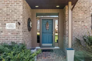 509 Wild Oak Dr, Manitowoc, WI 54220 - Photo 8