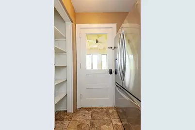 916  Whitewater Ave, Fort Atkinson, WI 53538 - Photo 24