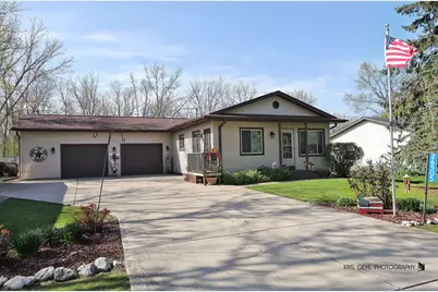 26505  104th St, Salem Lakes, WI 53179 - Photo 1