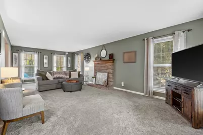 3540 S McIntosh Ln, New Berlin, WI 53151 - Photo 16