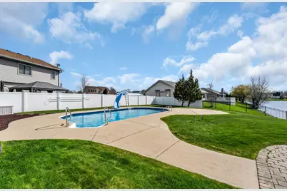 5915  Sunshine Ln, Racine, WI 53402 - Photo 24