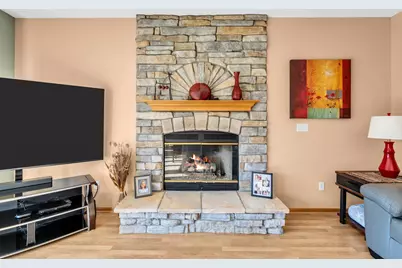 5915  Sunshine Ln, Racine, WI 53402 - Photo 14