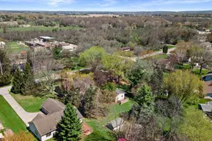 287 Wilson Ave, Dousman, WI 53118 - Photo 40