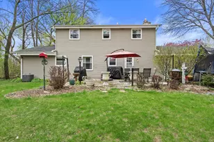 3710 S Pleasant View Dr, New Berlin, WI 53151 - Photo 34