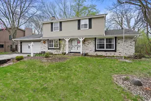 3710 S Pleasant View Dr, New Berlin, WI 53151 - Photo 32