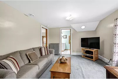 589 W Chestnut St, Burlington, WI 53105 - Photo 26