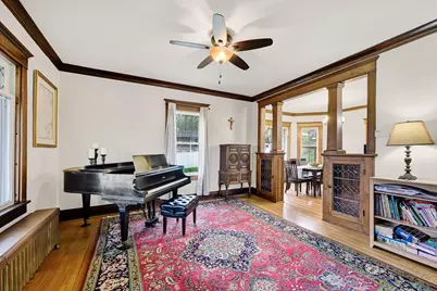 589 W Chestnut St, Burlington, WI 53105 - Photo 6