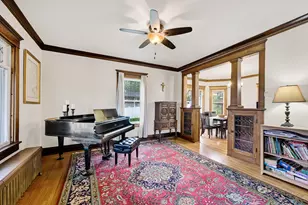 589 W Chestnut St, Burlington, WI 53105 - Photo 6