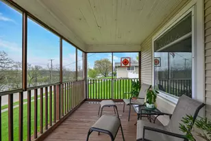 589 W Chestnut St, Burlington, WI 53105 - Photo 4