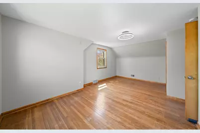 11 S Church St, Elkhorn, WI 53121 - Photo 20