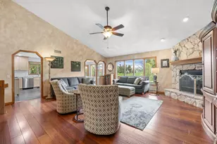 135 Pinnacle Dr, Lake Mills, WI 53551 - Photo 14