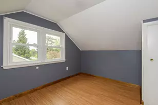 W271N2563 Pear Tree Ln, Pewaukee, WI 53072 - Photo 32