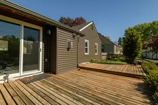 W271N2563 Pear Tree Ln, Pewaukee, WI 53072 - Photo 40