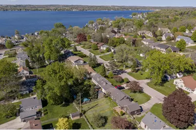 W271N2563  Pear Tree Ln, Pewaukee, WI 53072 - Photo 52