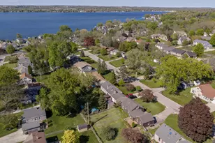 W271N2563 Pear Tree Ln, Pewaukee, WI 53072 - Photo 52