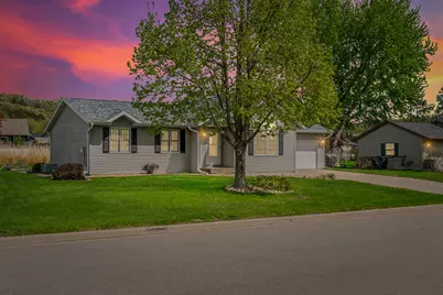 3003  Pleasant Dr, Holmen, WI 54636 - Photo 1