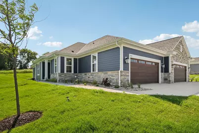 2127  Bluestem Dr #0101, Waukesha, WI 53188 - Photo 2