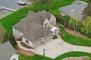 W356N5136 Lakeshore Dr, Oconomowoc, WI 53066 - Photo 54